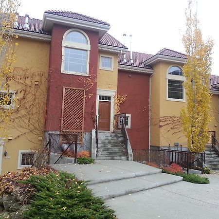 Bellasera Tuscan Villas By Associated Property Management Kelowna Luaran gambar